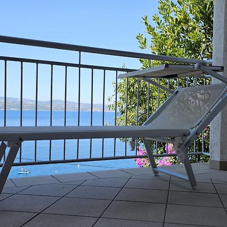 לוקבה Beach Apartments Mika מראה חיצוני תמונה