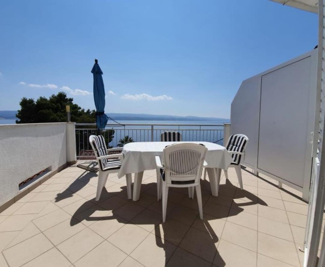 לוקבה Beach Apartments Mika מראה חיצוני תמונה