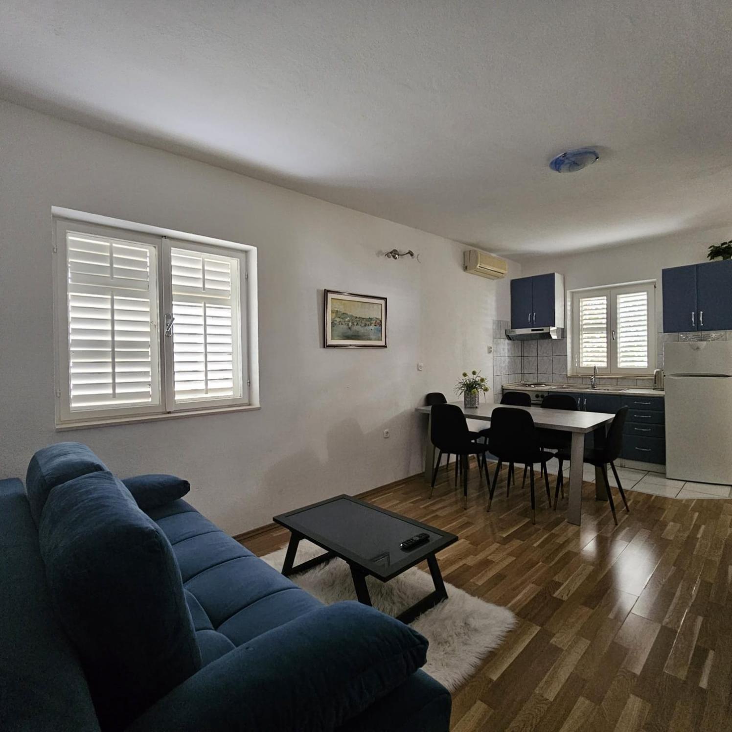 לוקבה Beach Apartments Mika מראה חיצוני תמונה